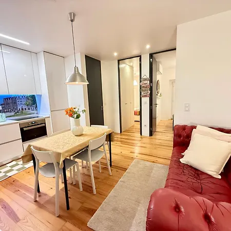 Apto Com 2 Quartos Lissabon